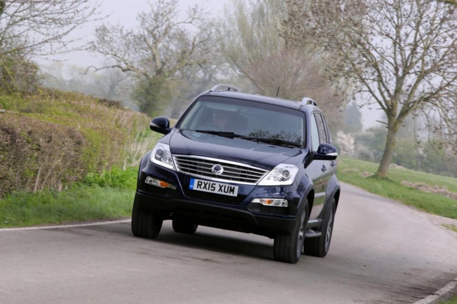 Новый кроссовер Rexton W (ELX)